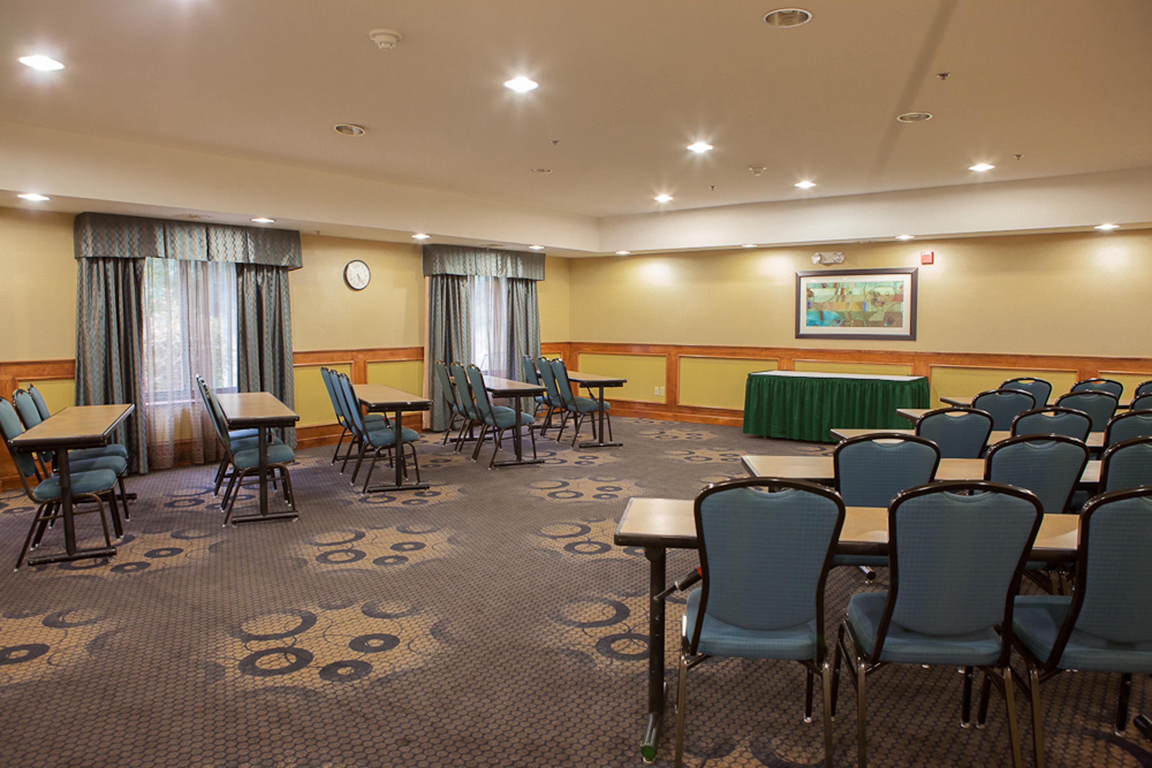 Holiday Inn Express Hotel & Suites Canton By Ihg Εξωτερικό φωτογραφία