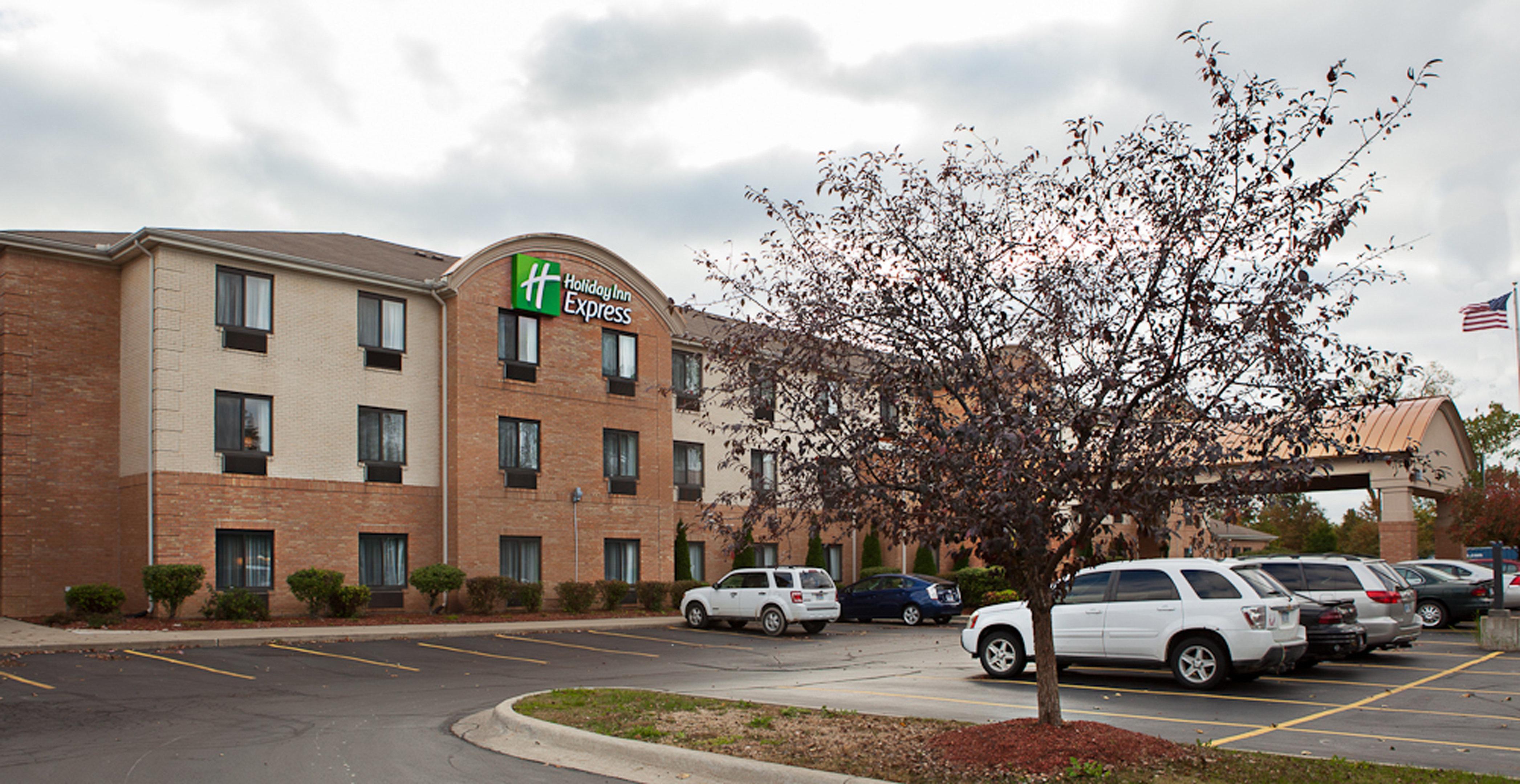 Holiday Inn Express Hotel & Suites Canton By Ihg Εξωτερικό φωτογραφία